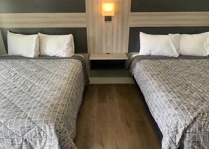 Monterey Oceanside Inn